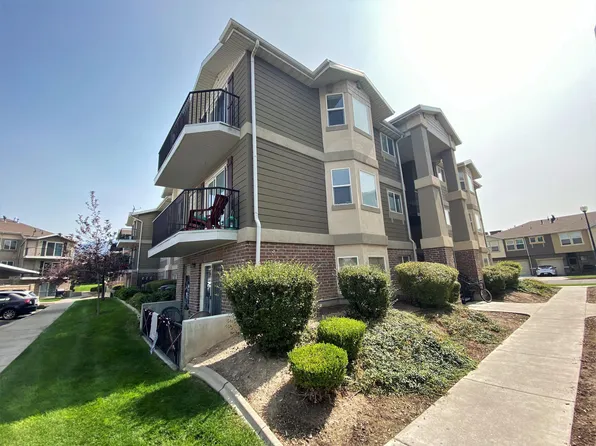 74 E Resaca Dr Unit B7, Sandy, UT 84070