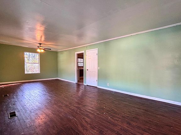 2nd image of 3604 Wilcox Blvd