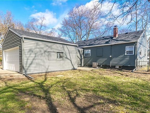 4th image of 2048 N Moreland Ave