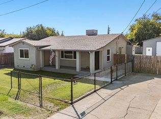 1860 15th St, Olivehurst, CA 95961