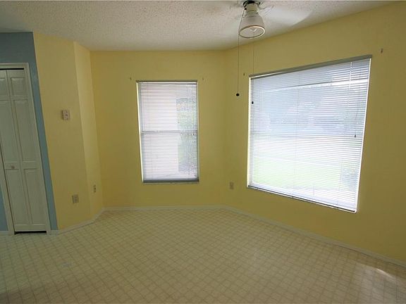 4th image of 223 Dalton Dr