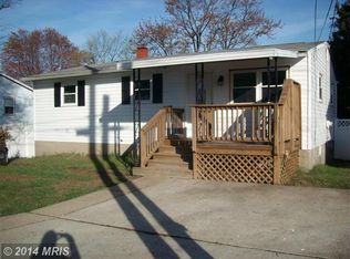 12 Manchester Rd, Pasadena, MD 21122