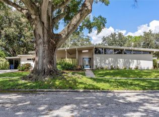 11102 Carrollwood Dr, Tampa, FL 33618