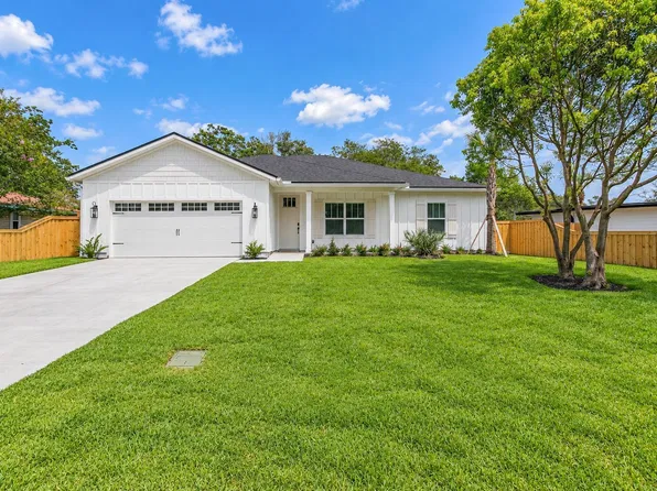 1823 Sable Palm Ln, Jacksonville Beach, FL 32250