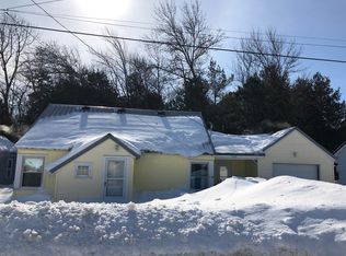 160 Keightley St, Saint Ignace, MI 49781