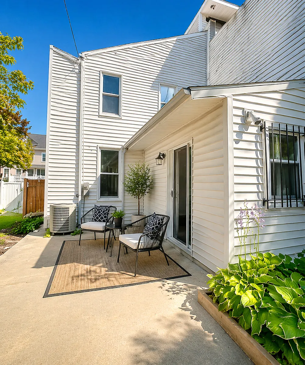 Building Photo - 1411 W North Ave #2