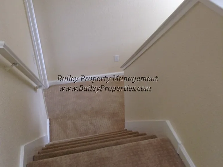 19 Mary Case Ln — Photo 13