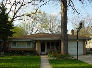 2512 W Sibley St, Park Ridge, IL 60068