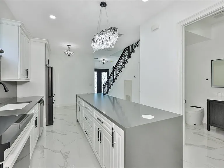 2816 Corrine St #2 — Photo 13
