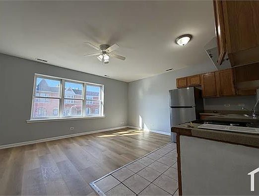 1st image of 723 S Campbell Ave #2