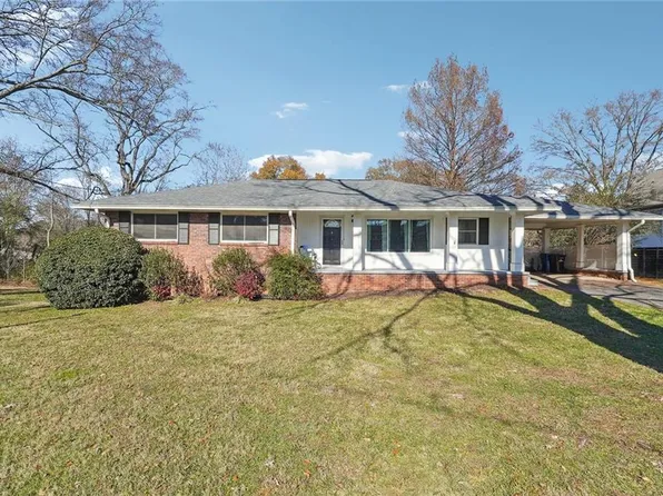 179 Meadow Dr, Alpharetta, GA 30009