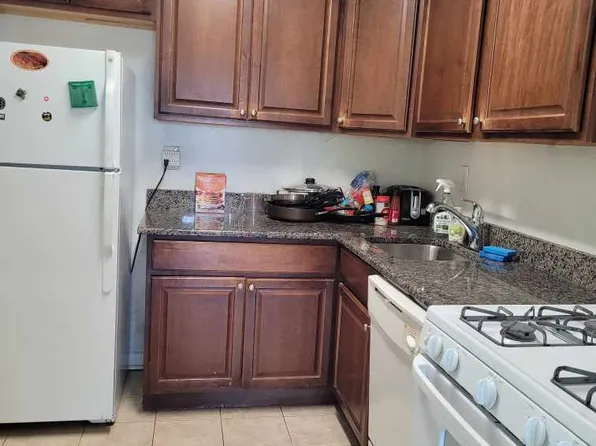 4313 Knox Rd, College Park, MD
