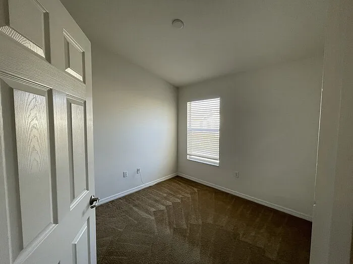 6898 47th Ln N — Photo 3