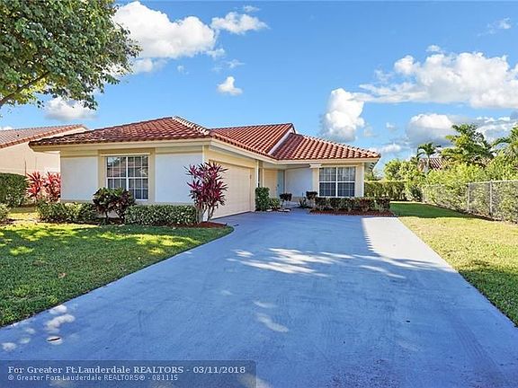 2nd image of 10440 NW 9th Mnr