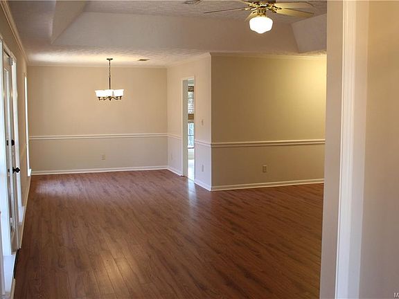 3rd image of 3267 Gatsby Ln