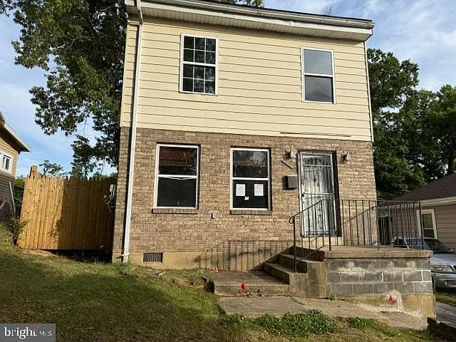 1st image of 5707 Davey St