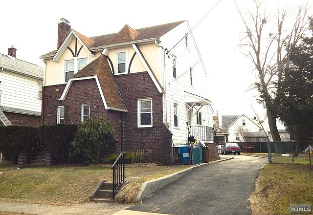 33 Arlington Ave Clifton NJ 07011 Zillow