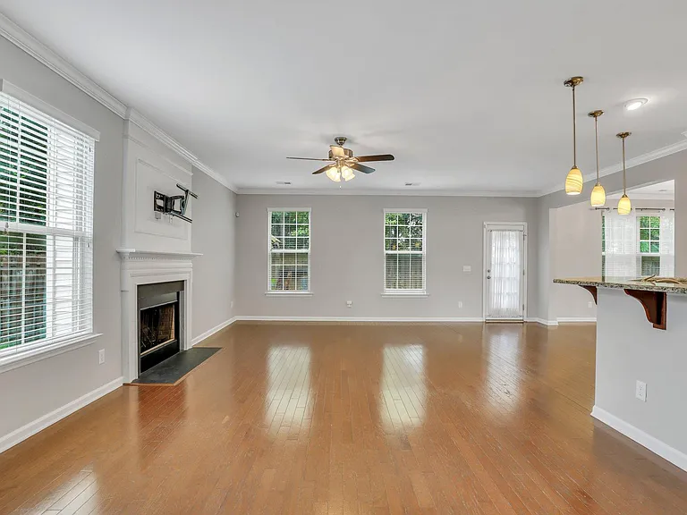 10 Shady Grove Ct — Photo 5