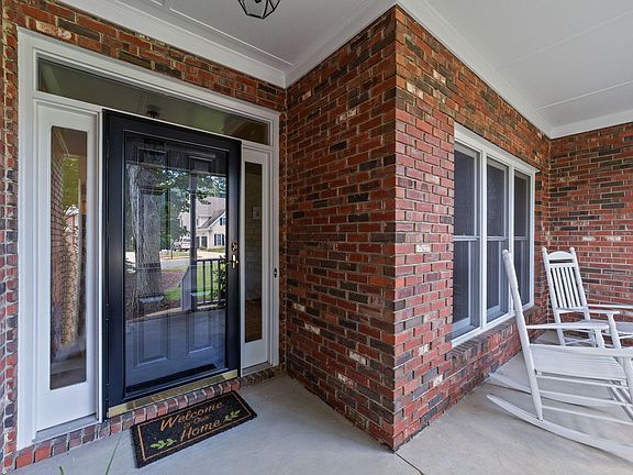 5th image of 306 Parkridge Dr