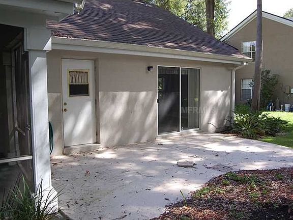 4th image of 2086 Lake Marion Dr