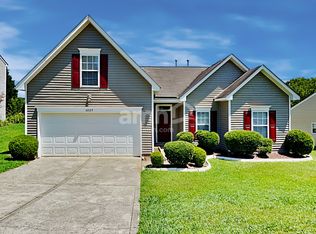 6829 Ayrshire Glen Pl, Charlotte, NC 28273