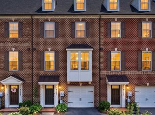 9137 Landon House Ln, Frederick, MD 21704