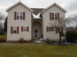 3220 Dynes Ave, Erie, PA 16510