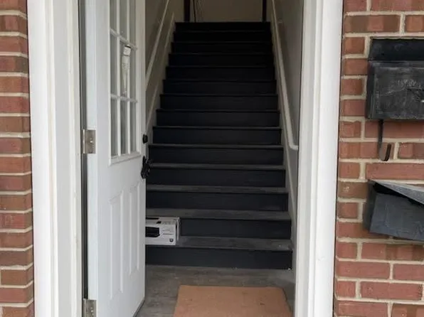 4822 Kutztown Rd APT 1, Temple, PA 19560