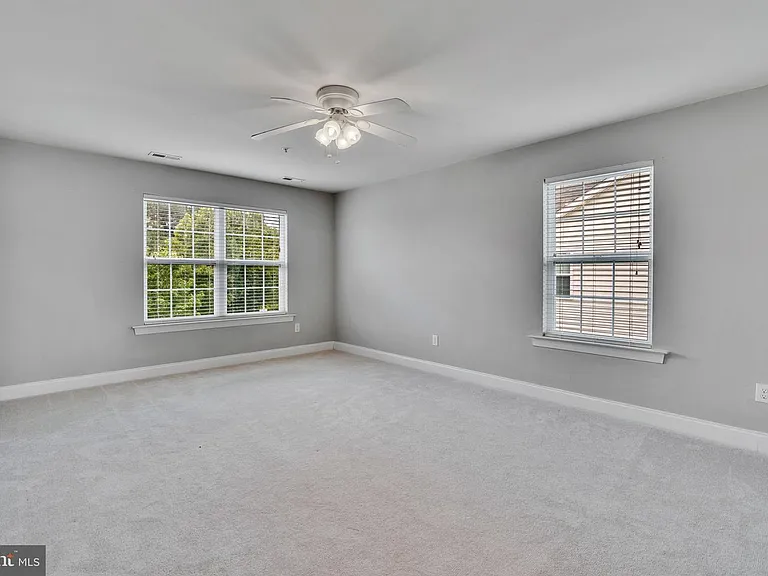 24340 Broad Creek Dr — Photo 12