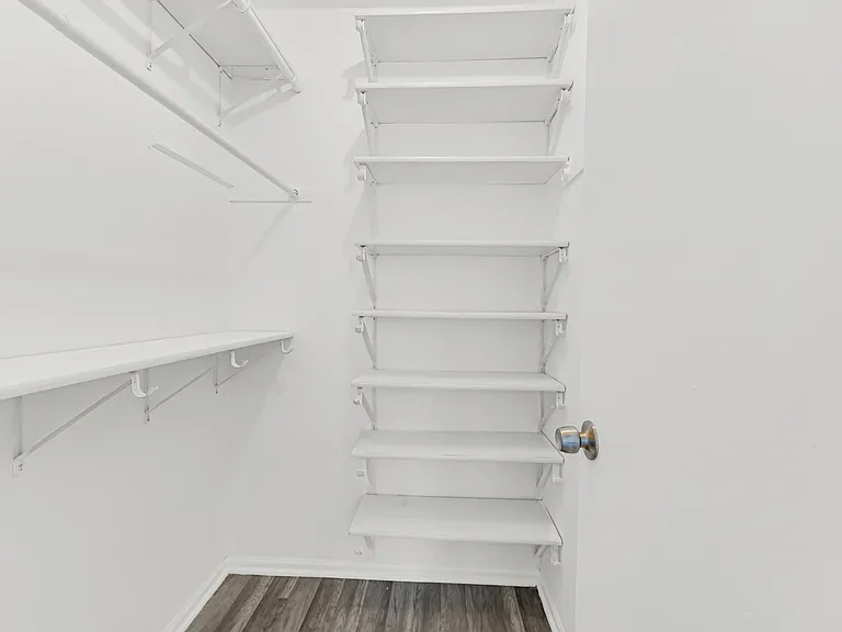 3252 87th St — Photo 20