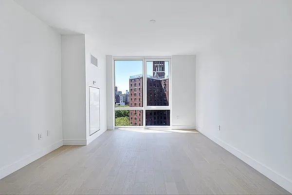 Rented by Compass | media 13