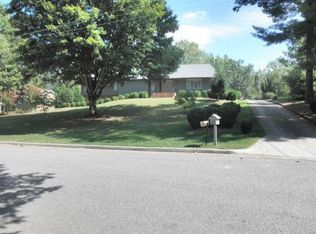 1132 Valley Rd, South Hill, VA 23970