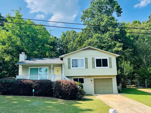 5166 Lamplighter Dr, Pinson, AL 35126