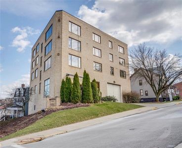 1105 Grandview Ave #B1, Pittsburgh, PA, 15211