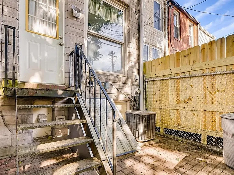 507 S Luzerne Ave — Photo 26
