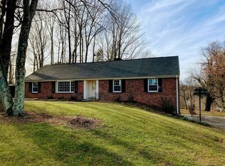 130 Yorkshire Cir, Lynchburg, VA 24502