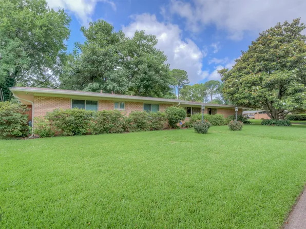 301 Levin Ln, Shreveport, LA 71105