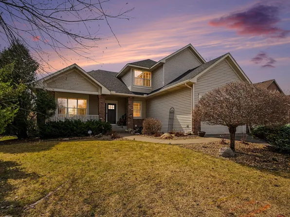 758 Heron Ave N, Oakdale, MN 55128