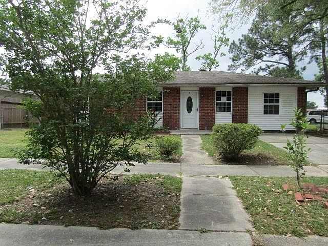 1st image of 2504 Bobwhite Dr