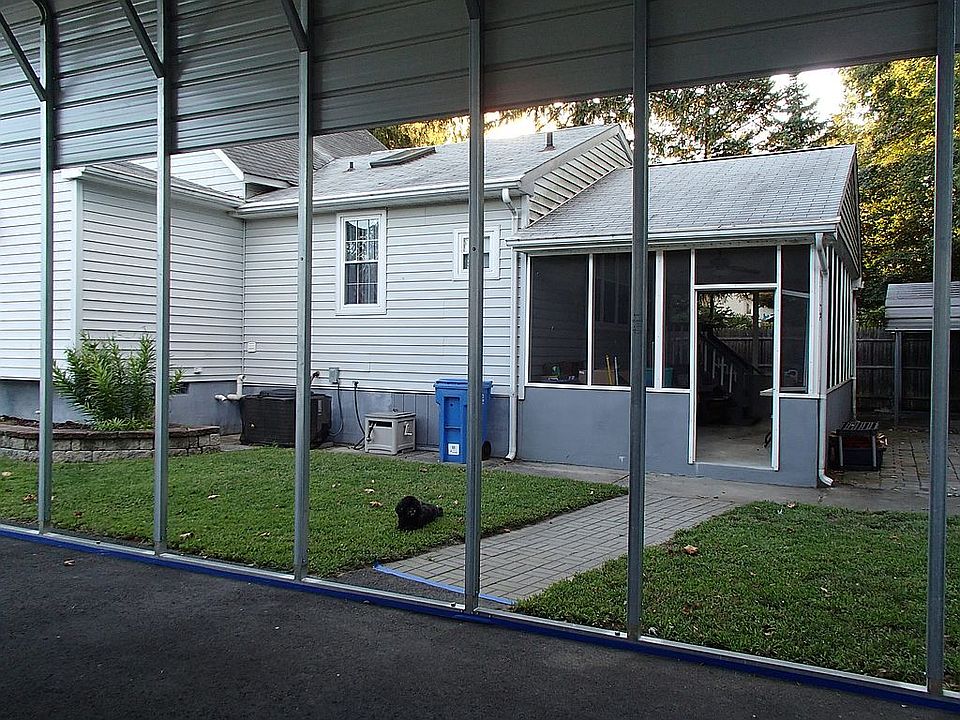 2nd image of 515 Asbury Ave