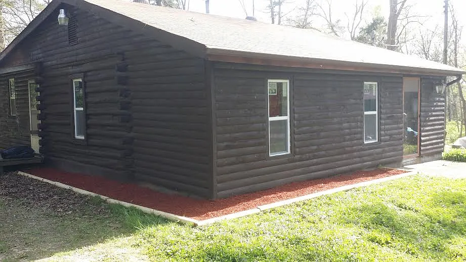 8728 Susan Ln photo 1
