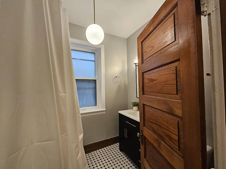 3727 N Wayne Ave #1 — Photo 8
