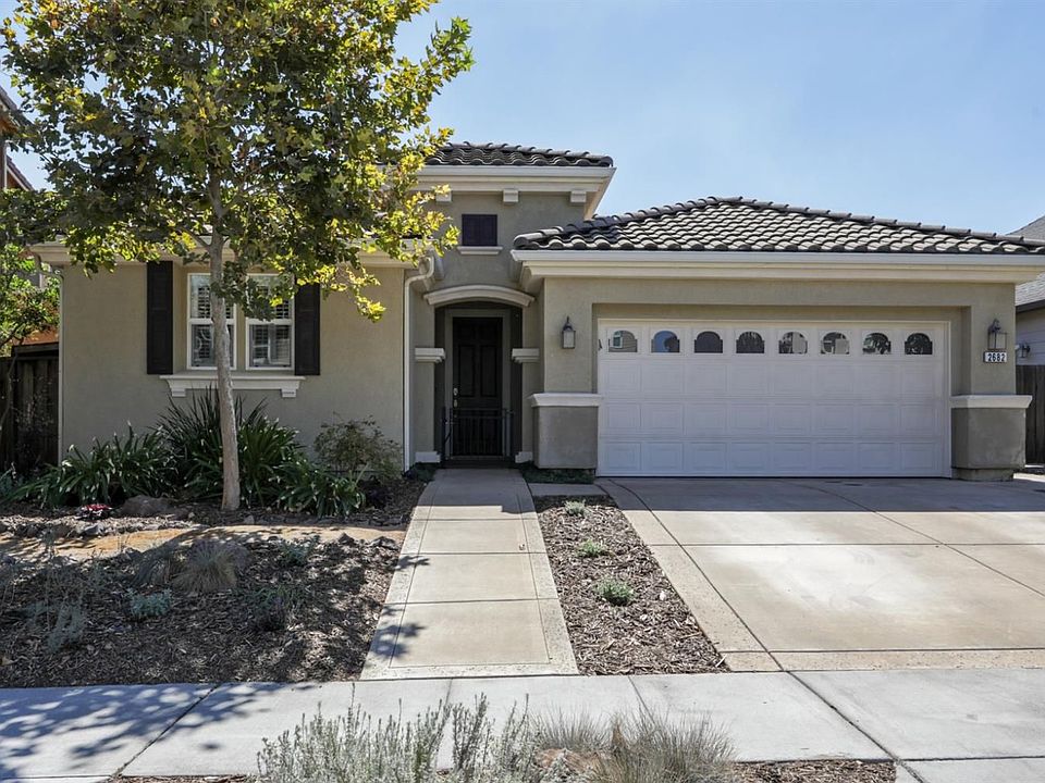1st image of 2682 Holland Way
