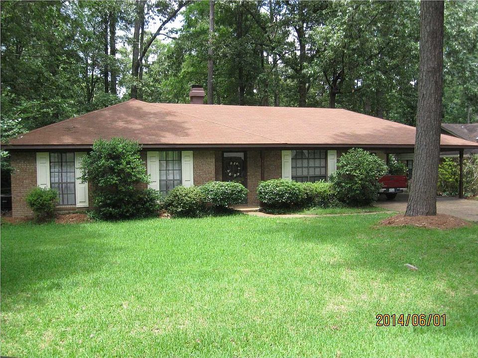1st image of 133 Bent Creek Dr