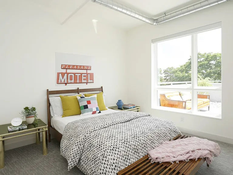 601 Lake Michigan Dr NW — Photo 22