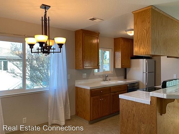 5th image of 1346 Joplin Dr Unit 4
