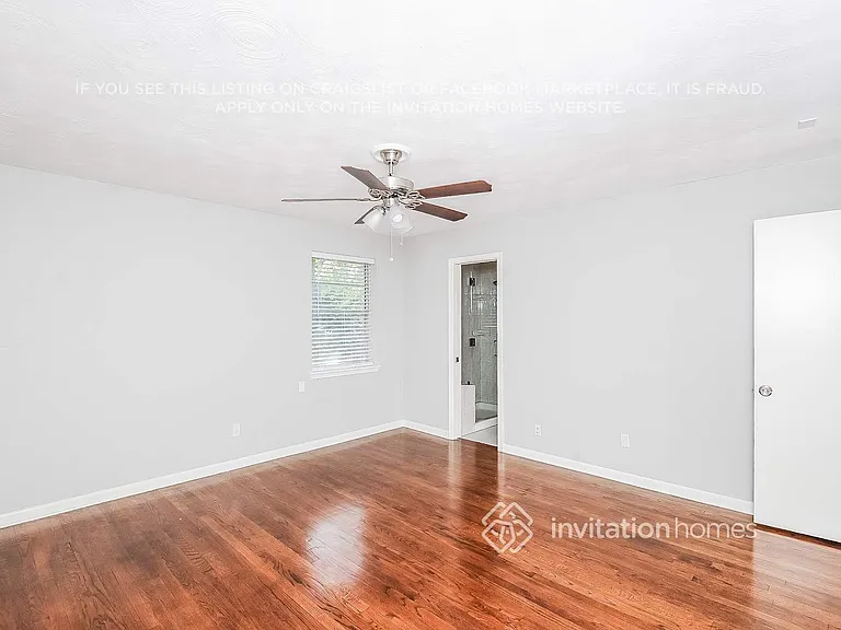 8514 Sweetwater Dr — Photo 10