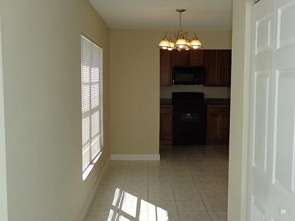 2nd image of 1813 Michigan Ave APT B
