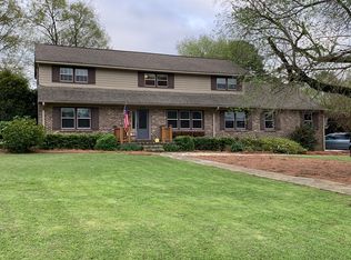 2721 Altadena Lake Rd, Birmingham, AL 35243