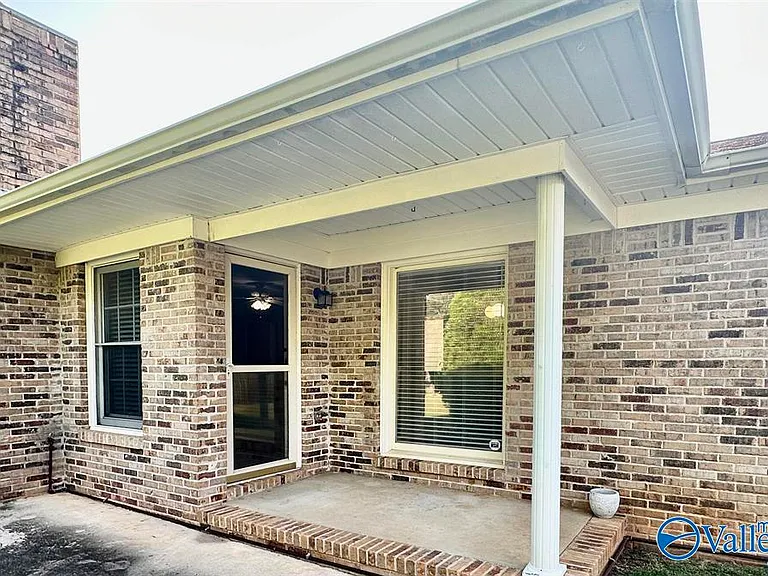 7520 Clubfield Dr SW — Photo 19